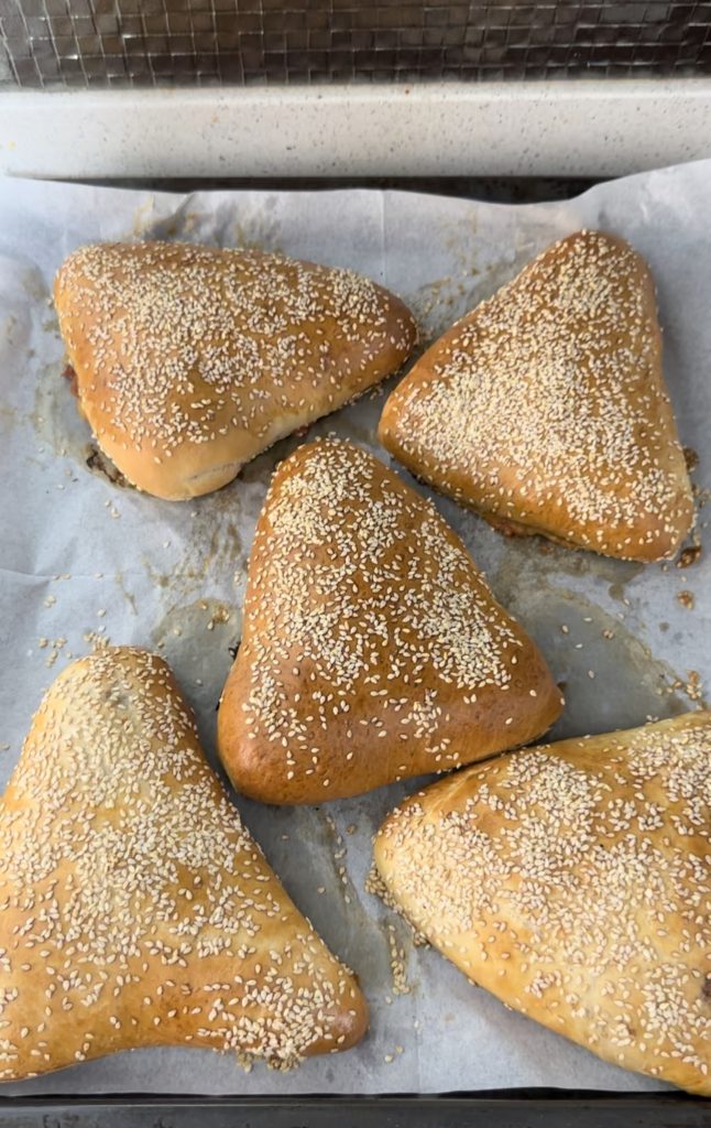 סמבוסק פיצה כמו במאפיות